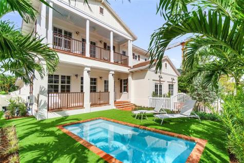 130 SE 1st Avenue Delray Beach FL 33444