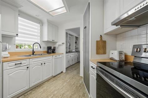 2130 SW 51st Court Fort Lauderdale FL 33312