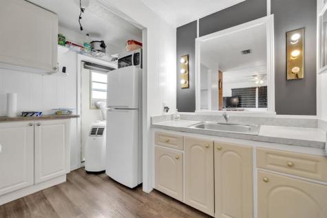 2130 SW 51st Court Fort Lauderdale FL 33312