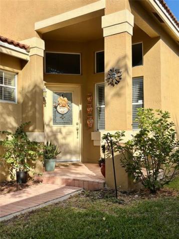 777 Stanton Drive Weston FL 33326