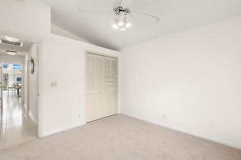 9938 N Springs Way Coral Springs FL 33076