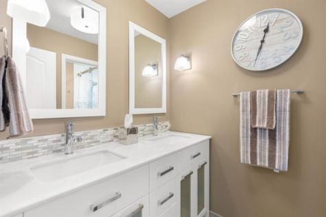 9938 N Springs Way Coral Springs FL 33076
