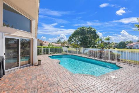 9938 N Springs Way Coral Springs FL 33076