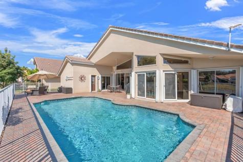 9938 N Springs Way Coral Springs FL 33076