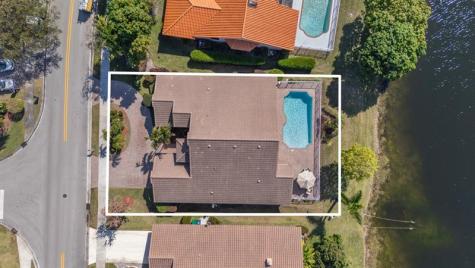 9938 N Springs Way Coral Springs FL 33076