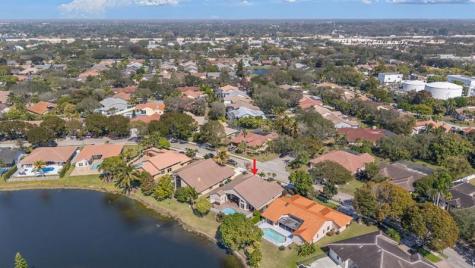 9938 N Springs Way Coral Springs FL 33076