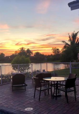 9938 N Springs Way Coral Springs FL 33076
