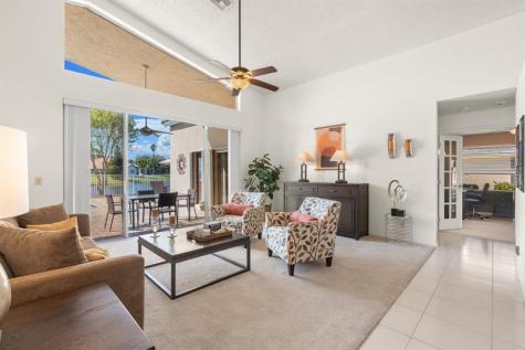 9938 N Springs Way Coral Springs FL 33076