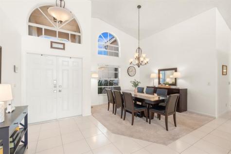 9938 N Springs Way Coral Springs FL 33076
