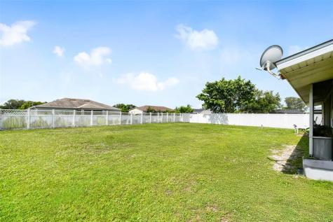 118 SW Ray Avenue Port St Lucie FL 34983