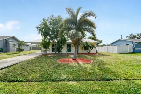 118 SW Ray Avenue Port St Lucie FL 34983