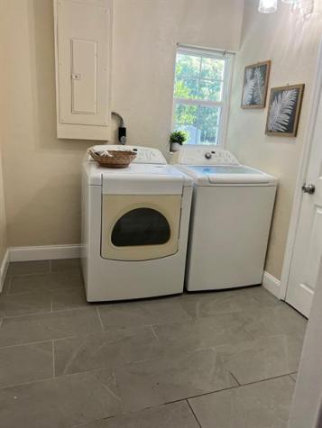 1858 SE Lake Weir Avenue Ocala FL 34471