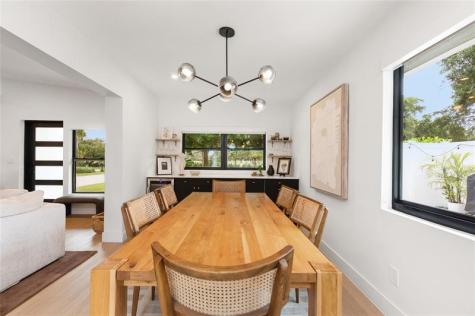 1080 E Country Club Circle Plantation FL 33317
