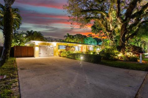 3031 SW 23rd Street Fort Lauderdale FL 33312
