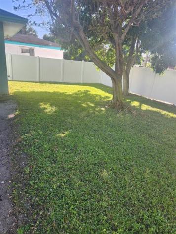 322 NW 5th Avenue Delray Beach FL 33444
