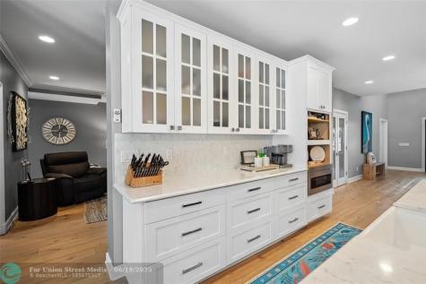 33 Rio Vista Drive Stuart FL 34996