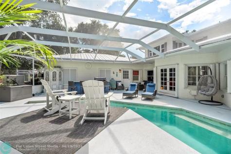 33 Rio Vista Drive Stuart FL 34996