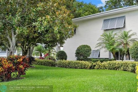 33 Rio Vista Drive Stuart FL 34996