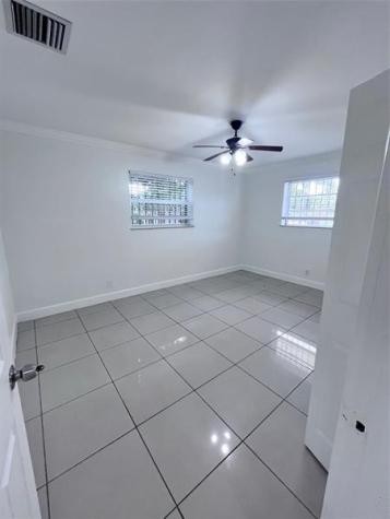 1425 S 25th Avenue Hollywood FL 33020