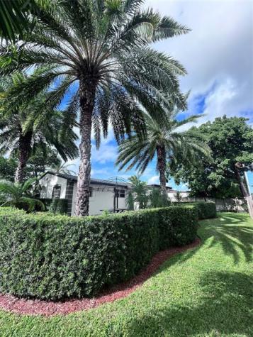 1425 S 25th Avenue Hollywood FL 33020