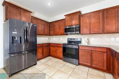 632 Stonebriar Drive SE Palm Bay FL 32909
