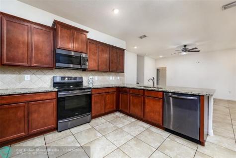 632 Stonebriar Drive SE Palm Bay FL 32909