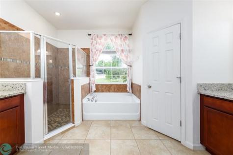 632 Stonebriar Drive SE Palm Bay FL 32909