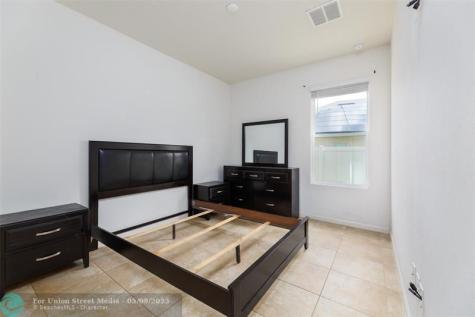 632 Stonebriar Drive SE Palm Bay FL 32909