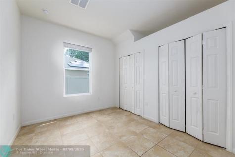 632 Stonebriar Drive SE Palm Bay FL 32909
