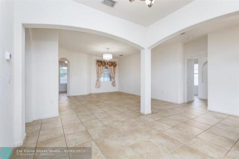 632 Stonebriar Drive SE Palm Bay FL 32909
