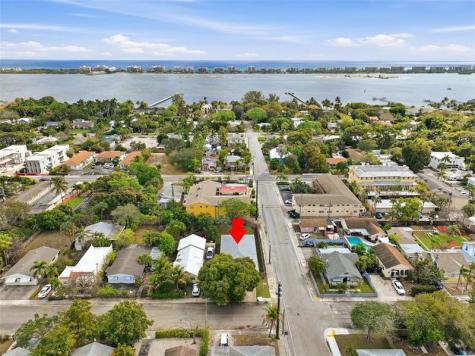 730 S N Street Lake Worth Beach FL 33460