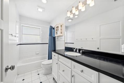 8 Sailfish Ocean Ridge FL 33435