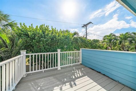 8 Sailfish Ocean Ridge FL 33435