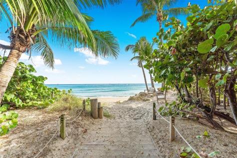 8 Sailfish Ocean Ridge FL 33435