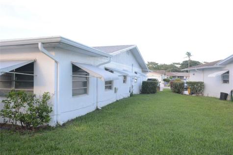 13075 Via Minerva Delray Beach FL 33484