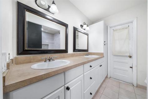 4221 NW 107th Avenue Coral Springs FL 33065