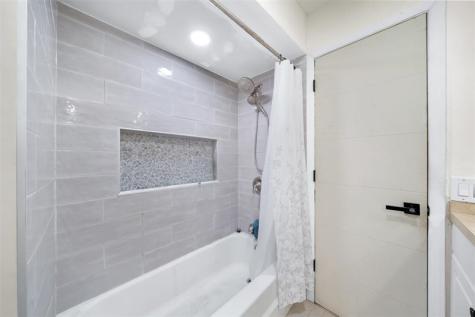 4221 NW 107th Avenue Coral Springs FL 33065
