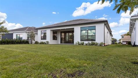 5325 Hutchinson Way Westlake FL 33470