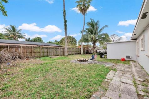 6810 Merion Court North Lauderdale FL 33068