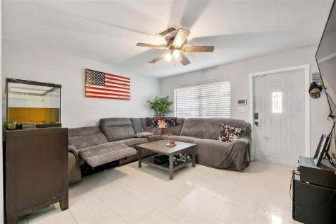 6810 Merion Court North Lauderdale FL 33068
