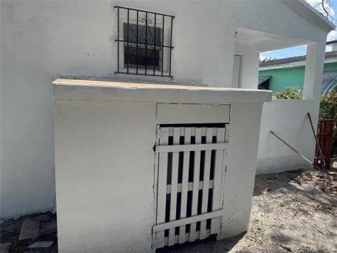 1735 NW 69th Street Miami FL 33147