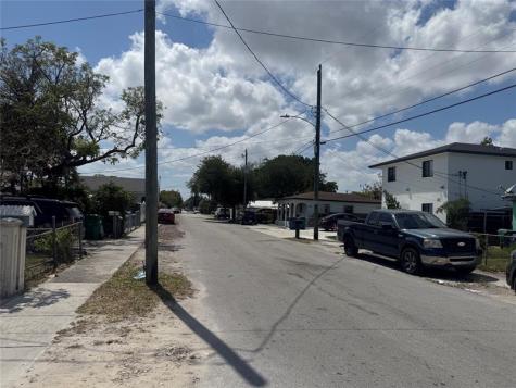1735 NW 69th Street Miami FL 33147