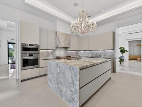 4013 Country Club Lane Fort Lauderdale FL 33308