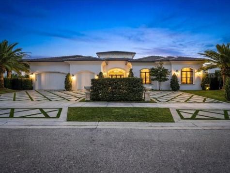 4013 Country Club Lane Fort Lauderdale FL 33308