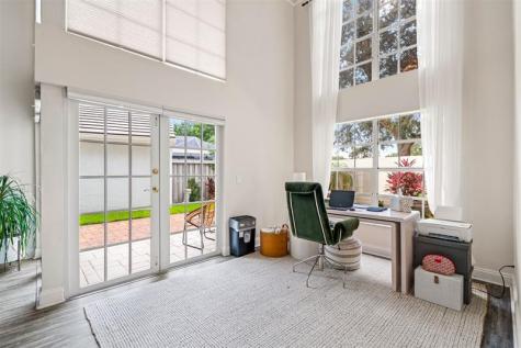8 Governors Court Palm Beach Gardens FL 33418