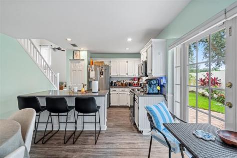 8 Governors Court Palm Beach Gardens FL 33418
