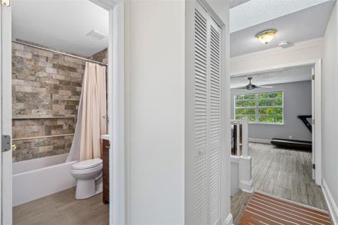 8 Governors Court Palm Beach Gardens FL 33418