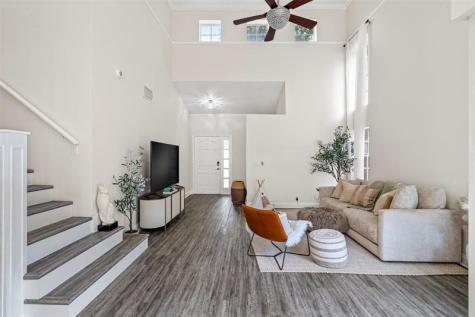 8 Governors Court Palm Beach Gardens FL 33418