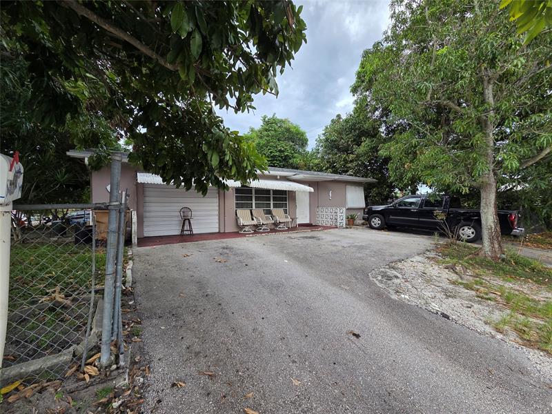 4410 NE 3rd Avenue Deerfield Beach FL 33064