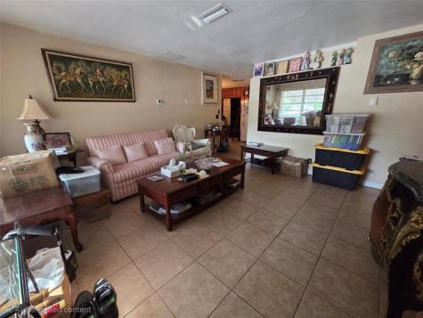 4410 NE 3rd Avenue Deerfield Beach FL 33064